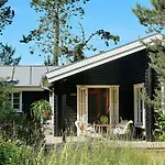 Summer House With Fairy-tale Garden On Sjaelland *